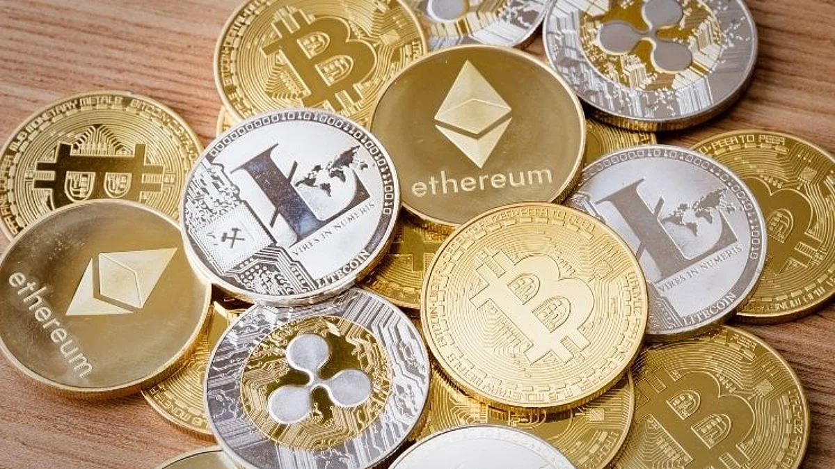 आज बिटकॉइनच्या किंमतीत घसरण, Ethereum देखील गडगडला