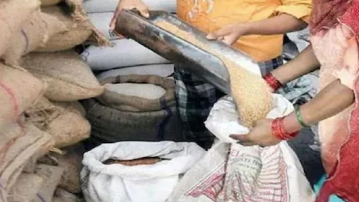 लॉकडाऊन काळात PMGKAY योजने अंतर्गत मोदी सरकारने उघडले तिजोरीचे दरवाचे
