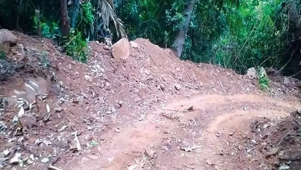 Vagheri Hill Cutting