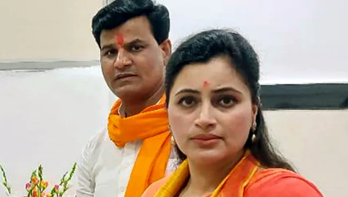 राणा दाम्पत्याच्या वाढणार अडचणी? जामीन रद्द करण्यासाठी ठाकरे सरकार करणार अर्ज