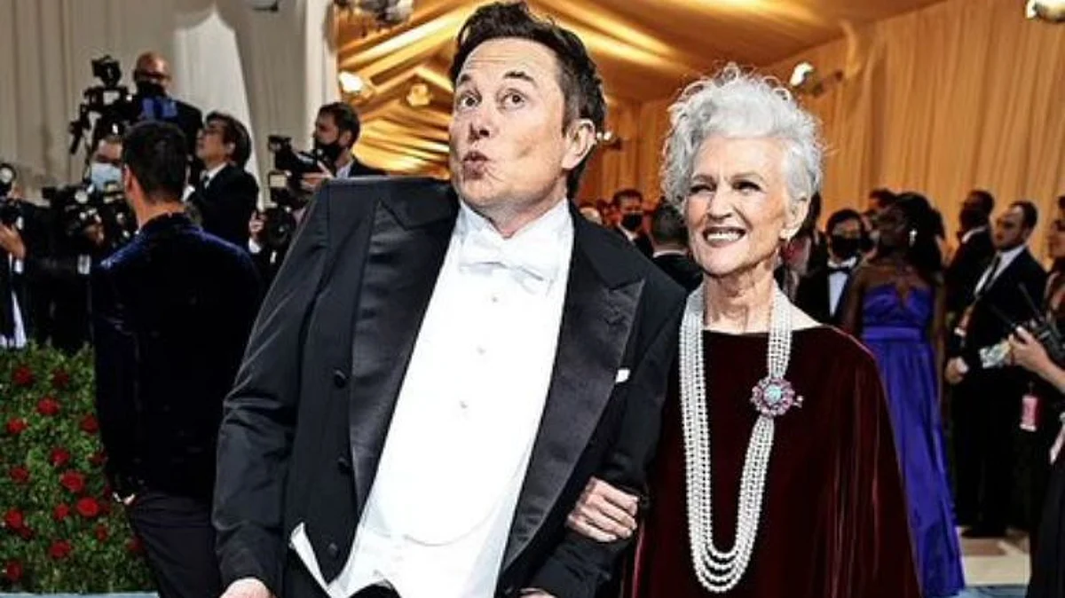 Met Gala फॅशन इव्हेंटमध्ये एलन मस्कची स्टाइलिश एंट्री