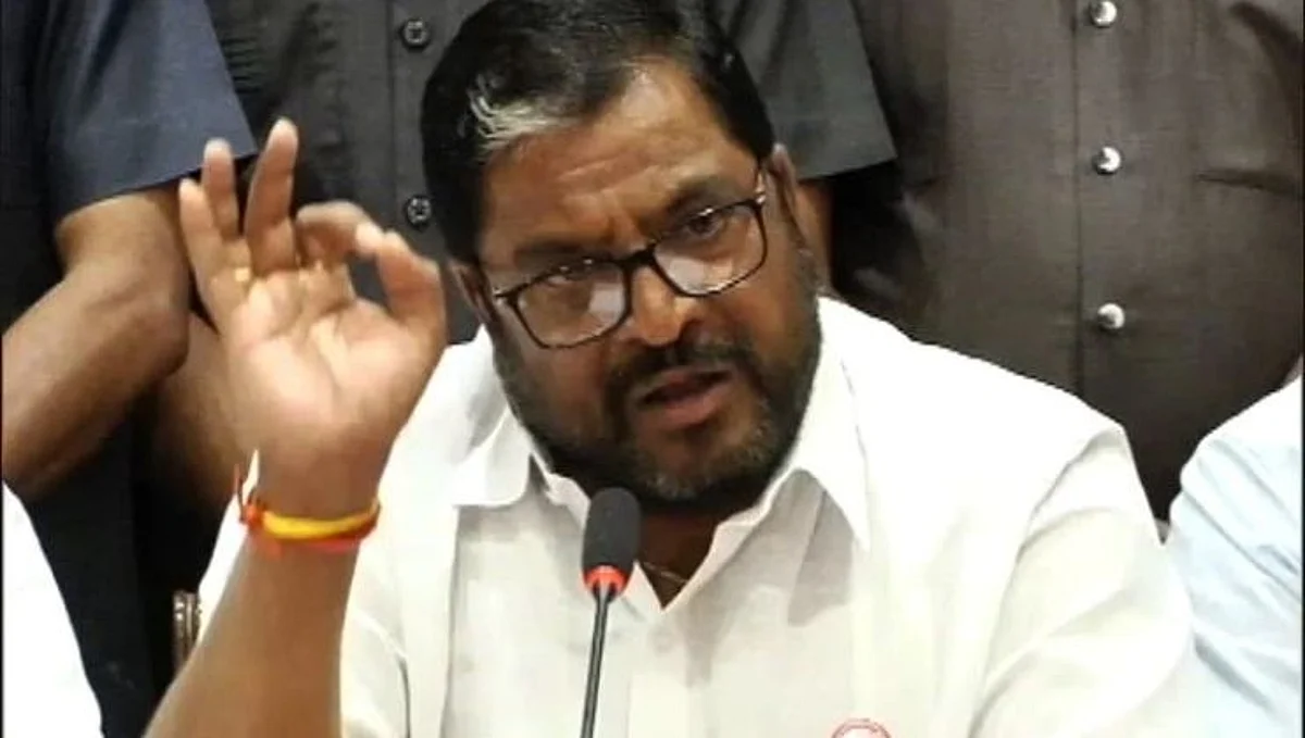 ''राज्यकर्त्यांनो तुम्हाला बळीराजाच्या मुडद्यावर राज्य करायच आहे काय ?''