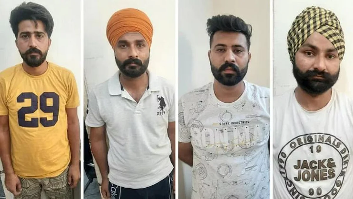 दहशतवाद्यांचा नवा फंडा; ड्रोनद्वारे पाकमधून पाठतात ड्रग्स, हत्यारे