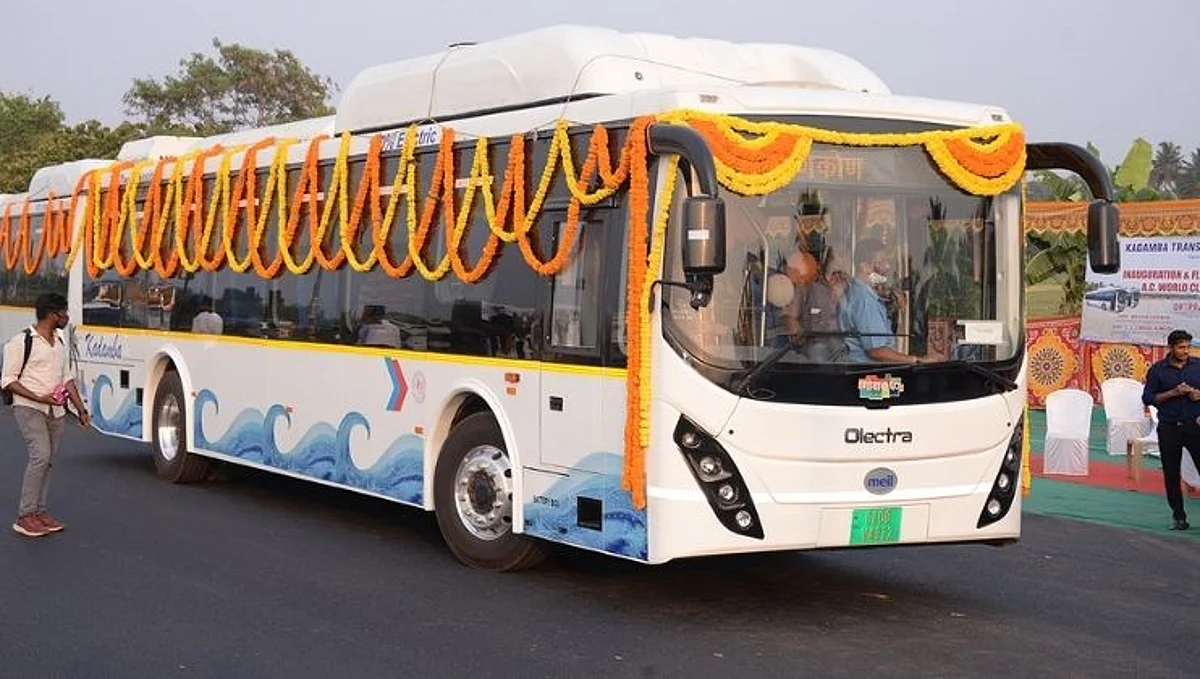 कदंबच्या ताफ्यात आणखी 15 ई-बसेसचा समावेश