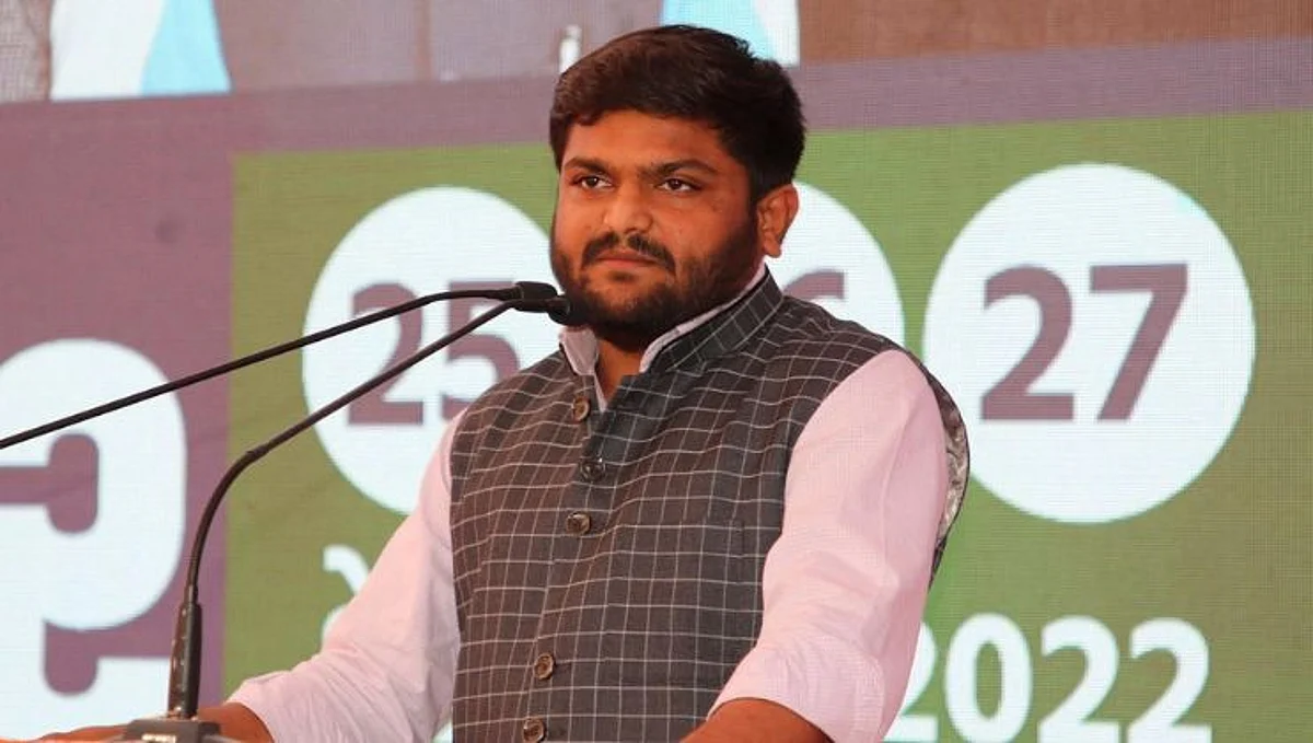 हार्दिक पटेल सोडणार काँग्रेस? ट्विटर बायोमधून हटवले पक्षाचे नाव