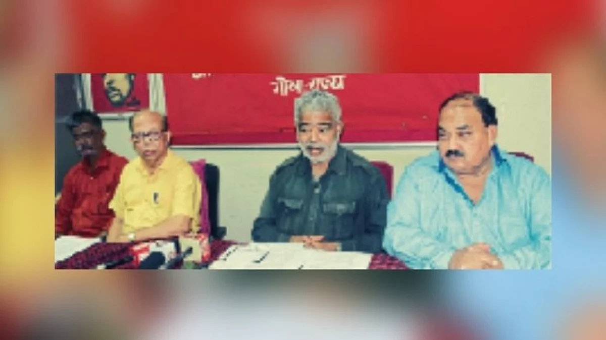 'गोव्यातील खाण कामगारांना वाऱ्यावर सोडू नका'