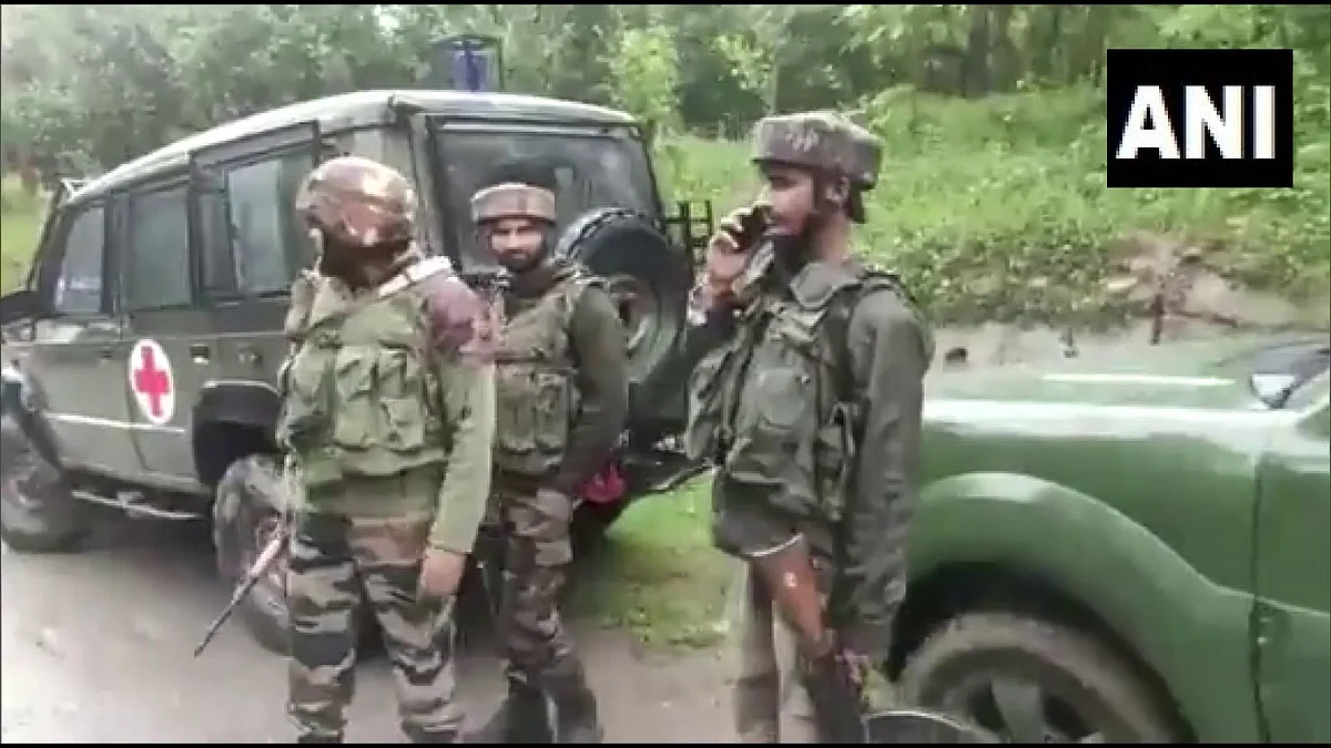 काश्मीरमध्ये दहशतवाद्यांचा खात्मा सुरूच, कुपवाडा-कुलगाम चकमकीत 4 दहशतवादी ठार