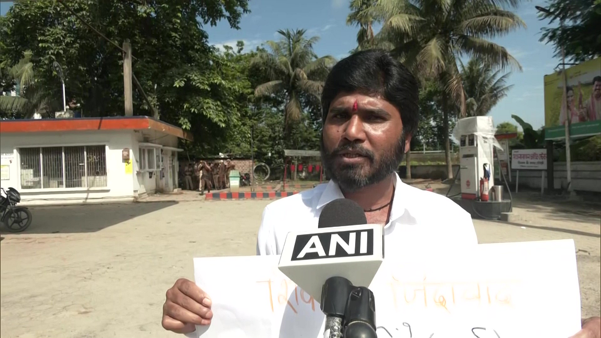 Maharashtra Crisis: 'शिंदे साहेब घरी परत या', शिवसैनिकाची आर्त हाक