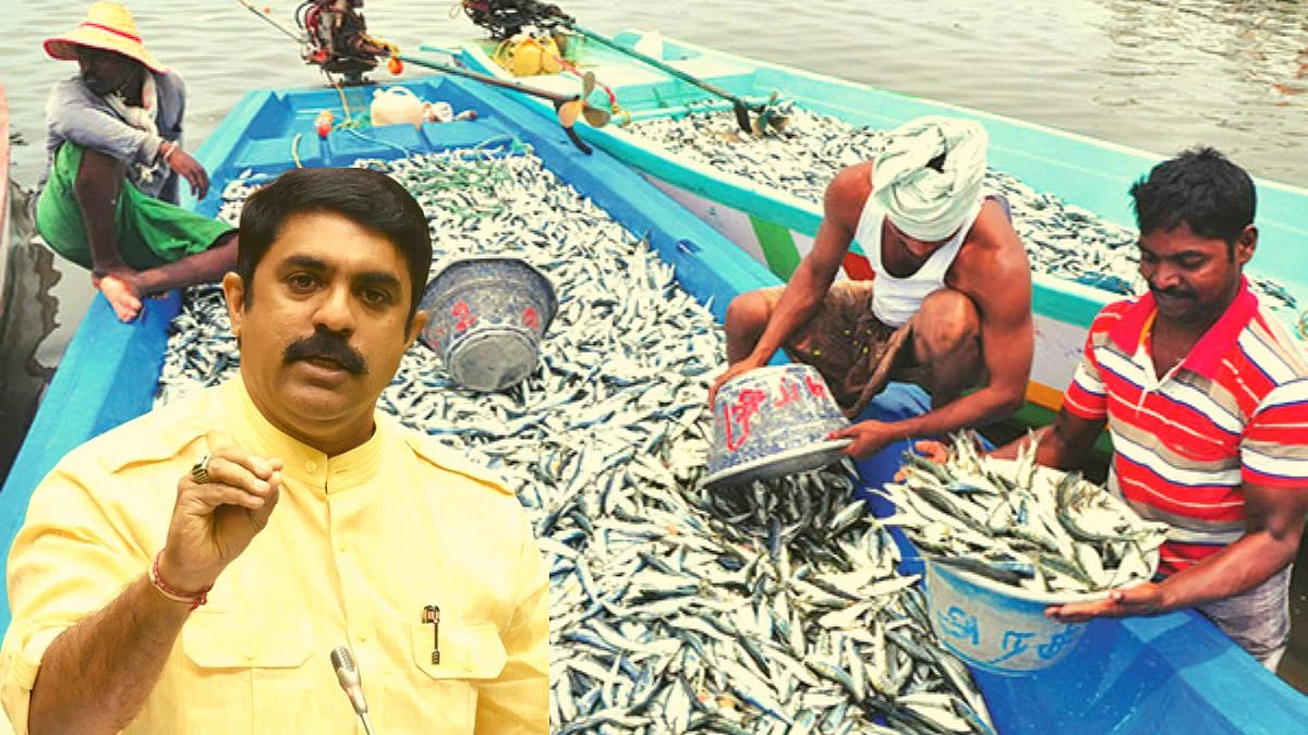 मत्स्योद्योग धोरणातील बदल स्थानिक मच्छिमारांच्या पोटावर पाय देणारे : विजय सरदेसाई