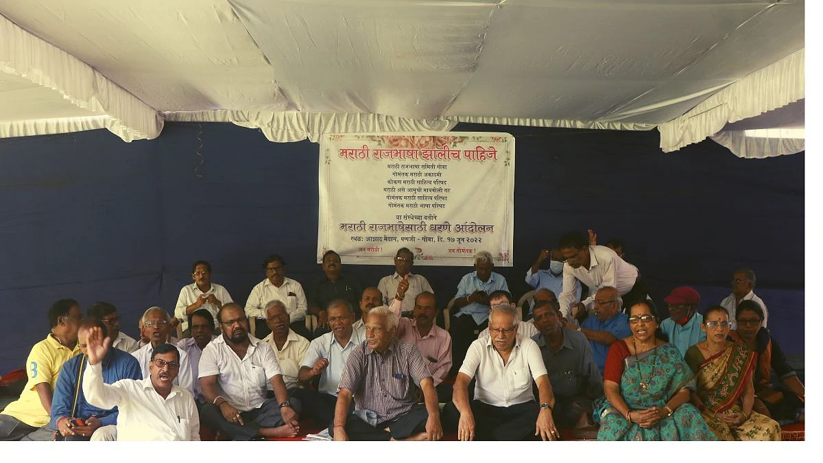 मराठीला हक्काचे स्थान मिळायलाच हवे; मराठीप्रेमींचा आग्रह