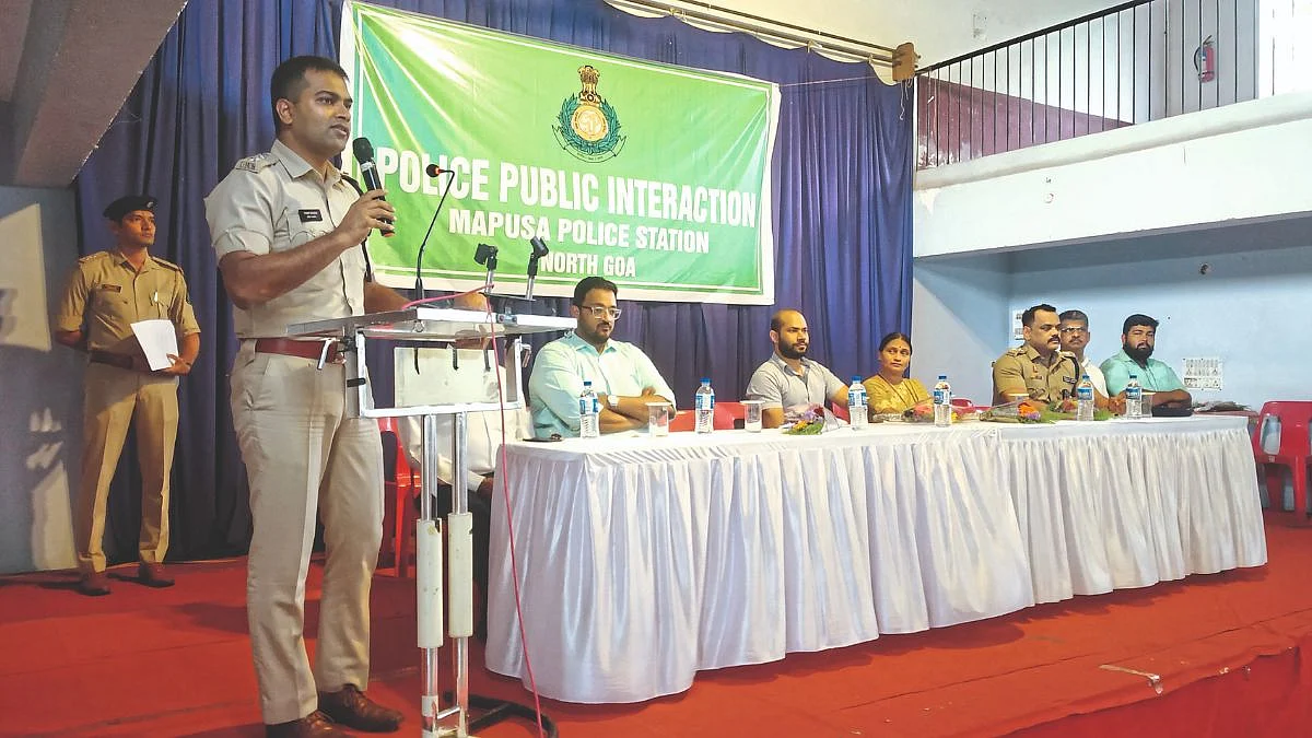 सावधान ! अनोळखी व्यक्तींना ओटीपी शेअर करू नका