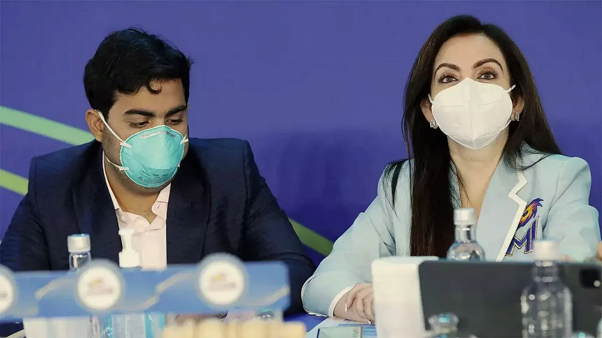 Nita Ambani Mumbai Indian team