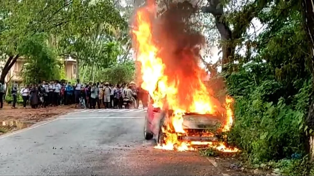 Car Fire in Madgaon
