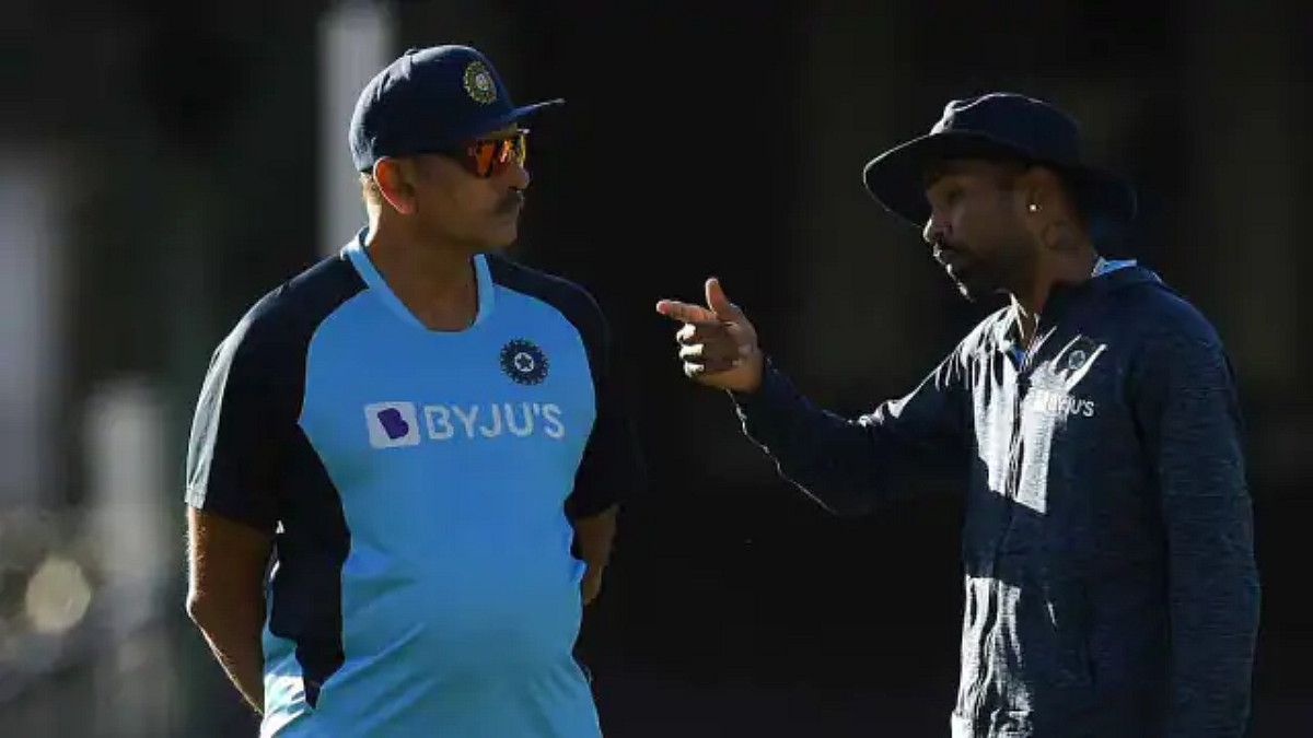 Former India Coach Ravi Shastri & Hardik Pandya