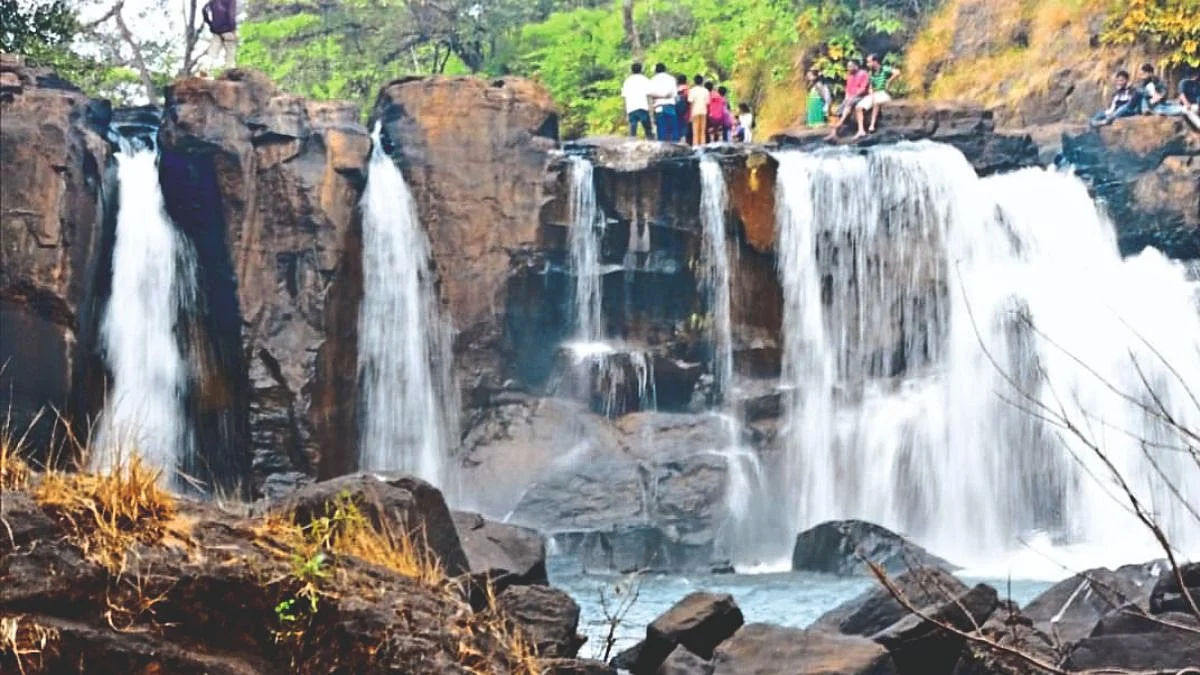 Surla Waterfall