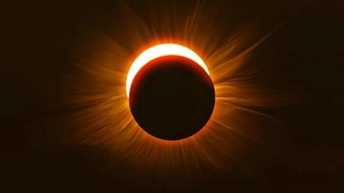 Chandra Grahan 2022 Date Time