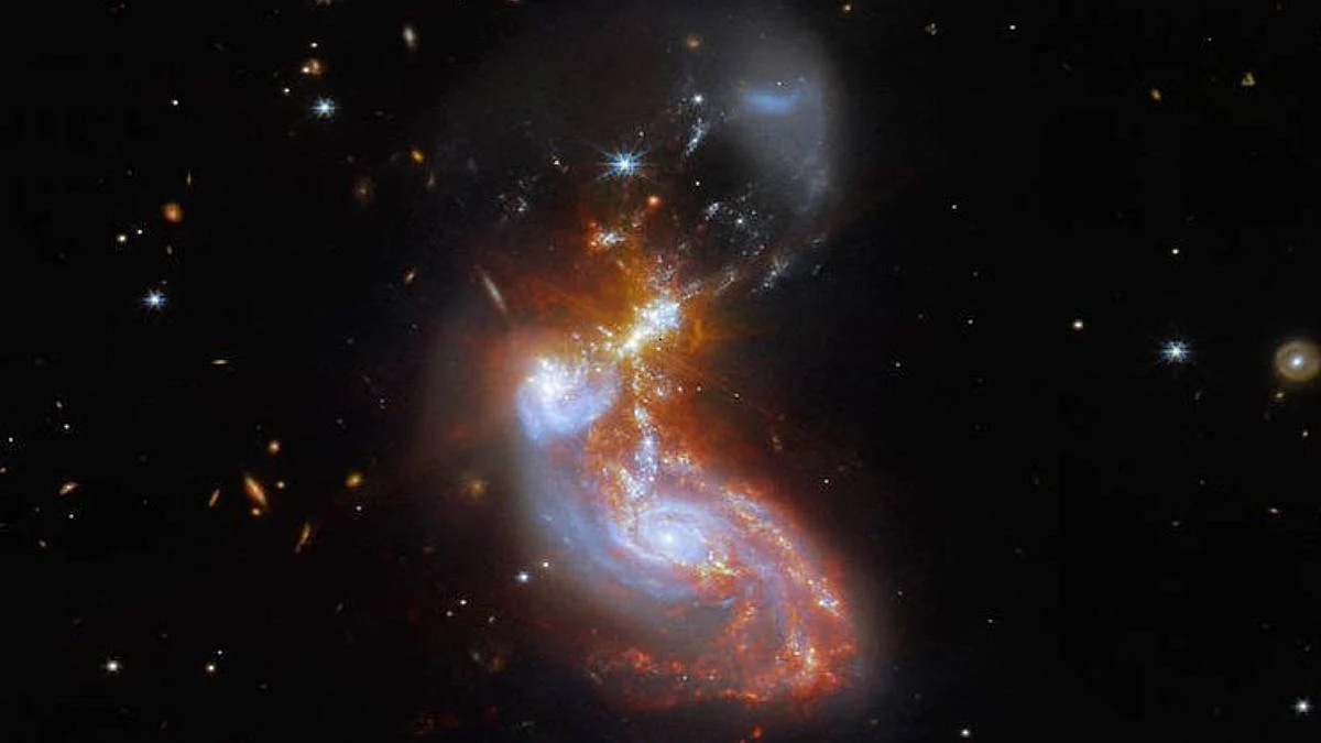 Merging Galaxies| NASA