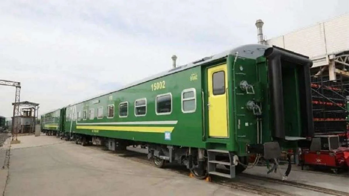 Pakistan Train | Pakistan Economic Crisis