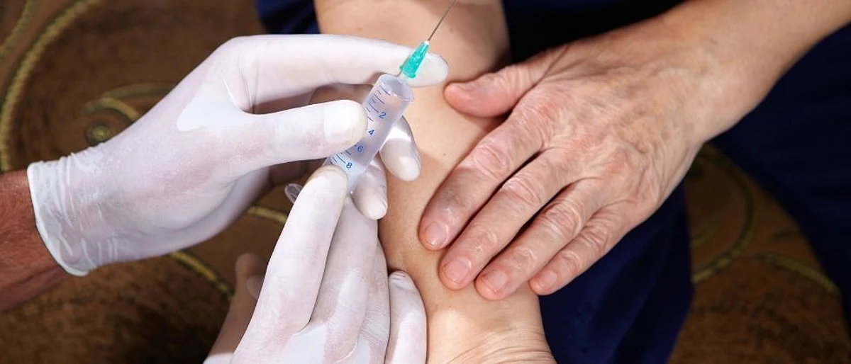 Coronavirus: लसीचे दोन्ही डोस घेतल्यानंतर कोरोना चाचणी करणे आवश्यक आहे का?