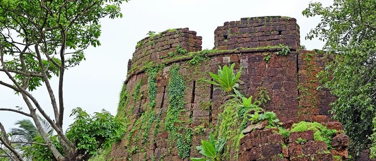 Goa: किल्ले संवर्धनाचा 20 वर्षांपूर्वी दिलेला अहवाल आजही अहवाल धूळ खात पडला