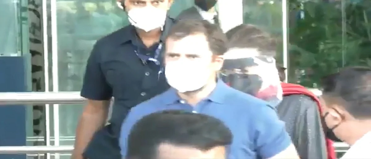 राहूल समवेत सोनिया गांधी विश्रांतीसाठी गोव्यात ; दिल्लीतील प्रदुषणातून बाहेर पडण्याचा डॉक्टरांनी दिला होता सल्ला