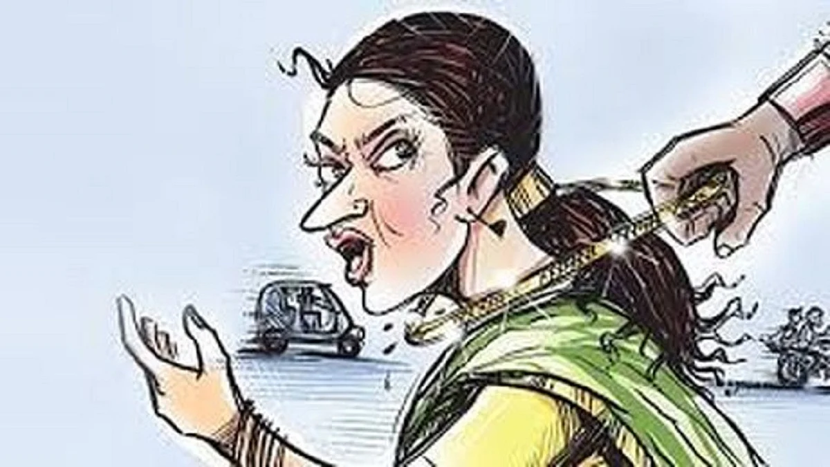 Bike-riders-took-away-Mangalasutra