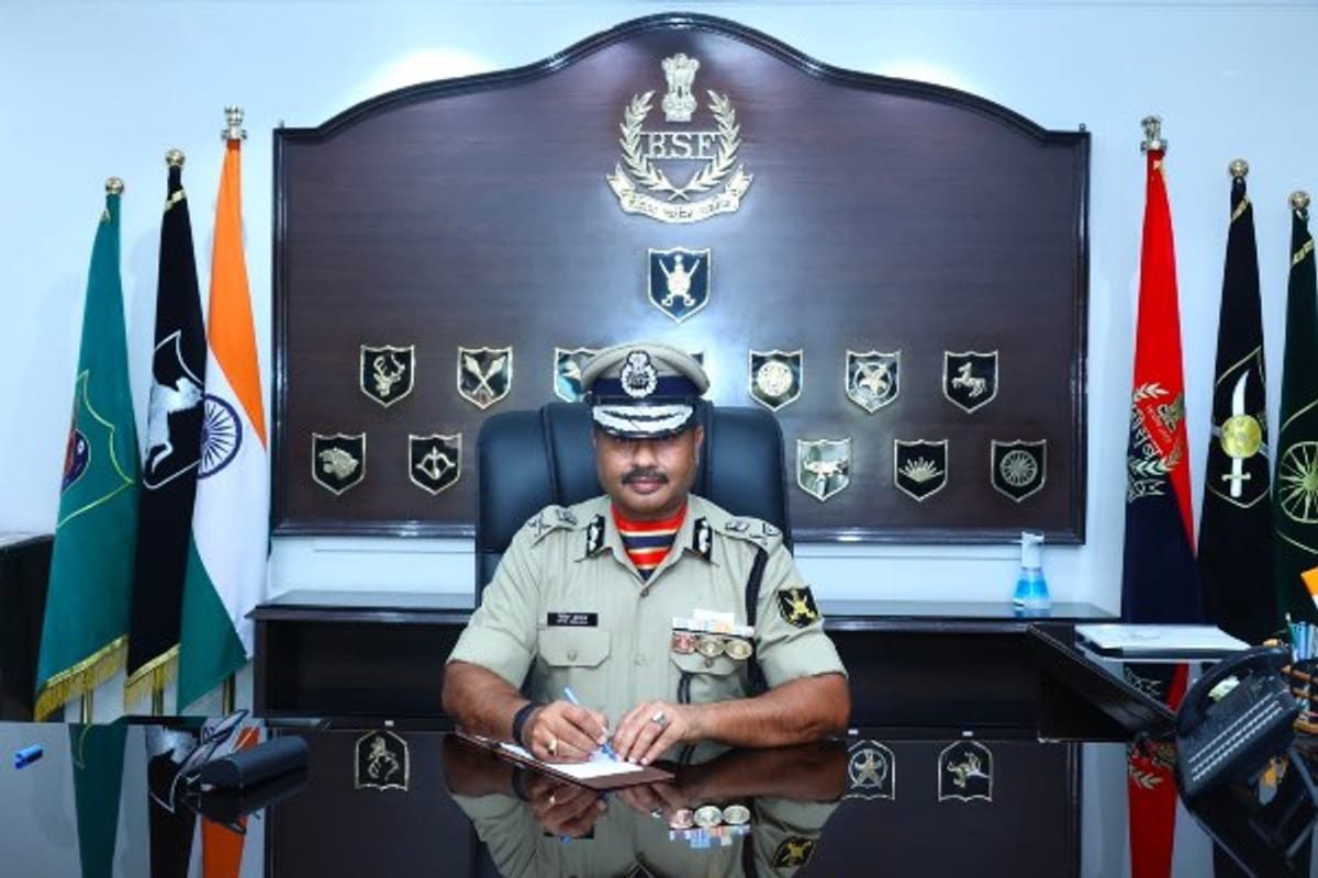 IPS Nitin Agrawal Takes Over As BSF Chief ips-nitin-agrawal-takes-over-as-bsf-chief