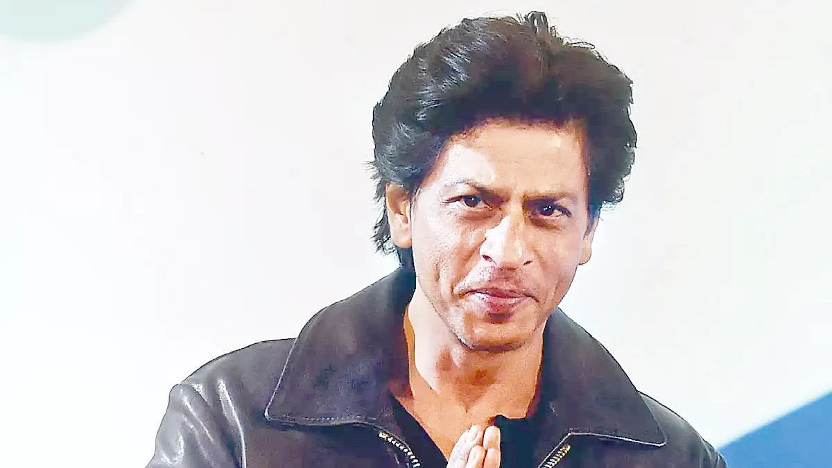 'बीग बीं’ना कोरोना झाल्यानंतर शाहरुखने घेतला धसका