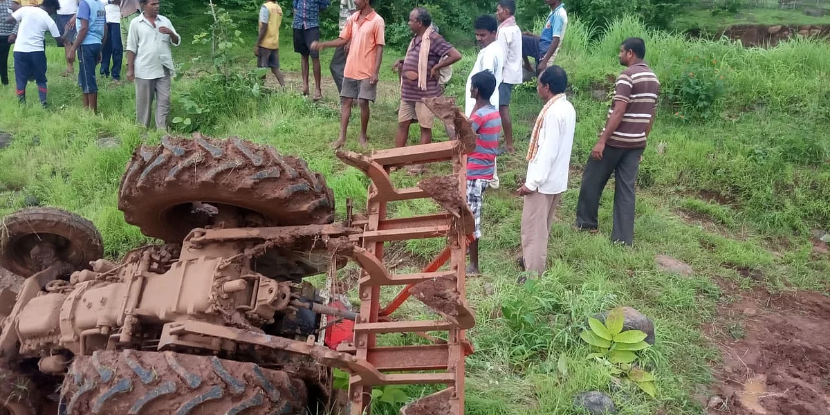 काठीपाडा येथे शेतकऱ्याचा ट्रक्टरखाली दबून मृत्यू