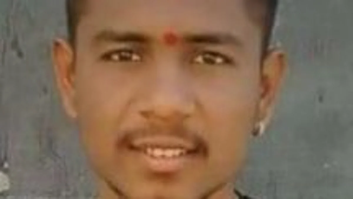 गळफास घेऊन युवकाची आत्महत्या