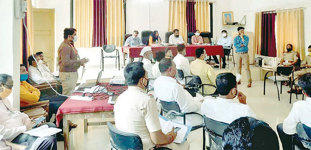 करोना प्रादुर्भाव रोखण्यासाठी प्रयत्न करावे