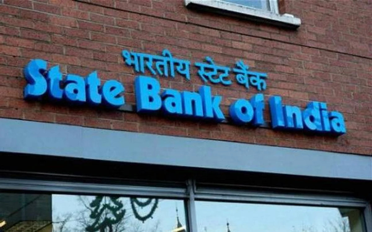 शहादा येथील स्टेट बँकेतील प्रकार : बँक खात्याची माहिती परस्पर पाठवली दुसर्याच्या मेलवर