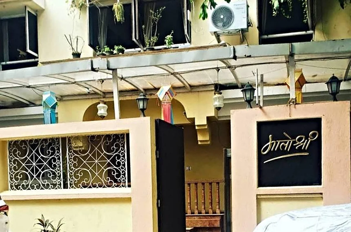 पाच लाख शेतकऱ्यांचे ‘मातोश्रीला पत्र’ आंदोलन