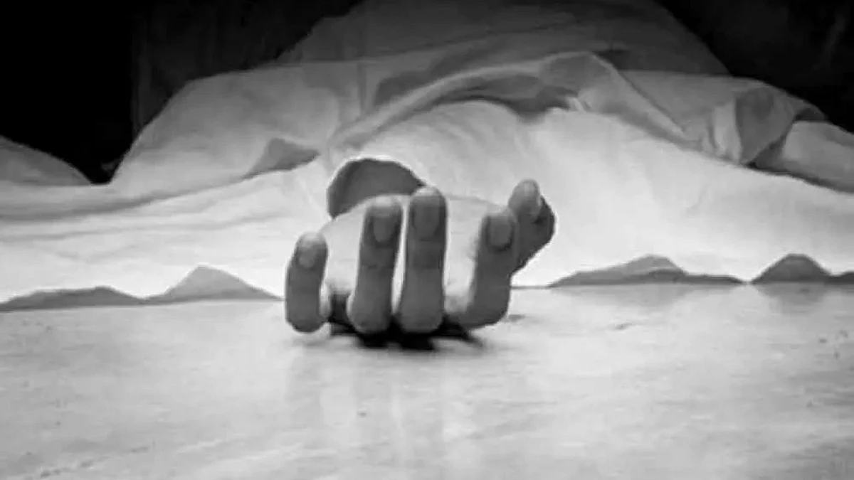 रेल्वे स्थानकाजवळ गळफास घेवून युवकाची आत्महत्या