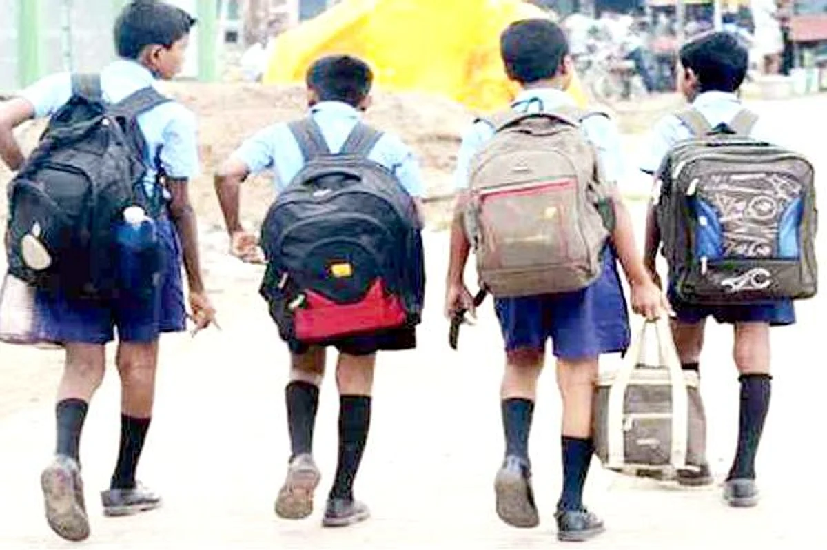 करोनामुक्त गावांमध्ये शाळा सुरु करण्यासाठी मार्गदर्शक सूचना जारी