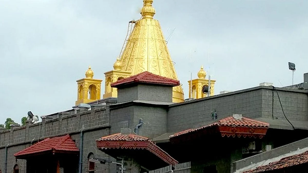 शिर्डीत 15 हजार भक्तांना दर्शन घेता येणार