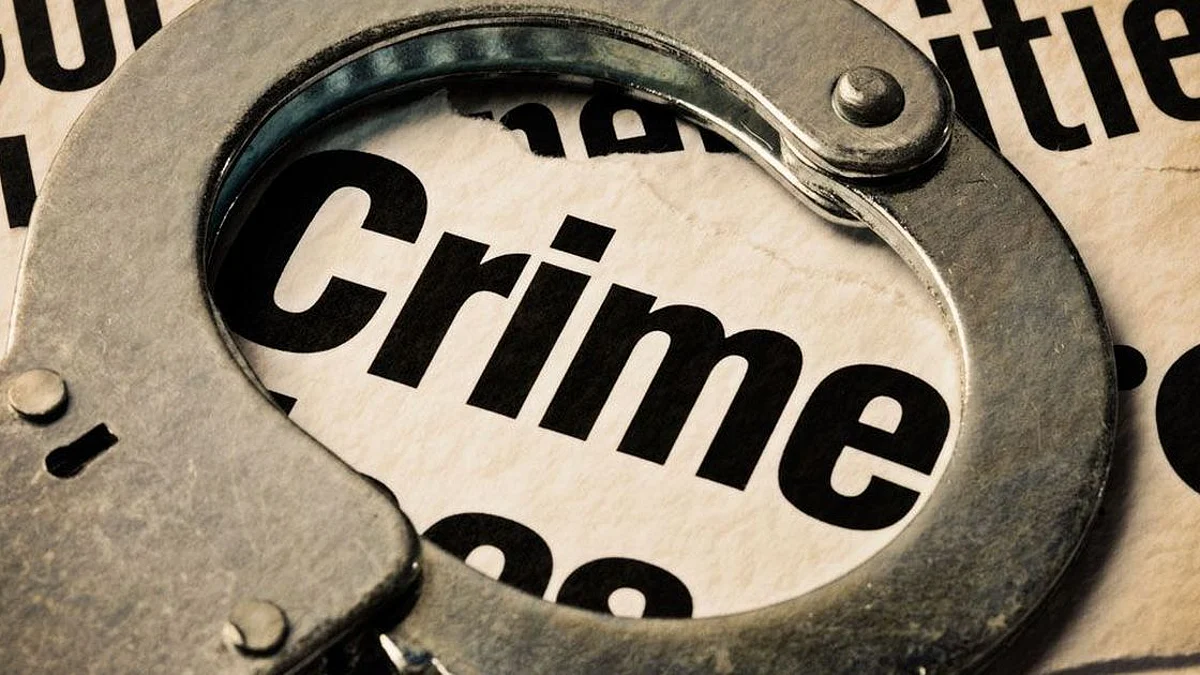 देवदर्शनाला गेलेल्या युवक-युवतीला मारहाण करत लुटले