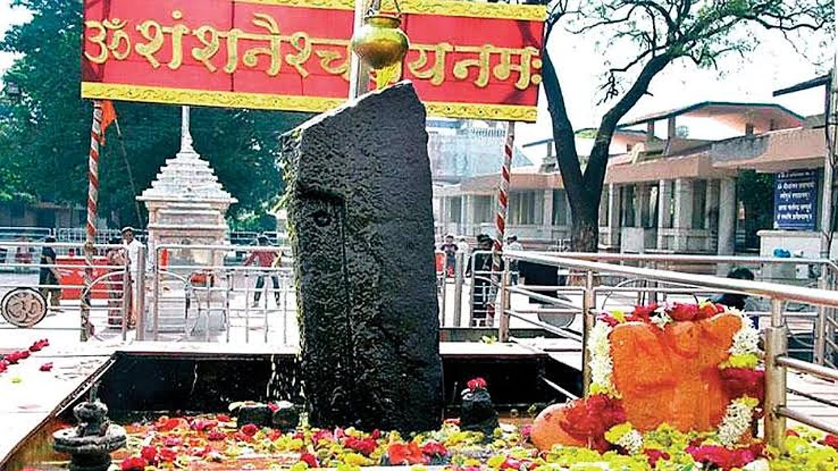 आजपासून शनीदर्शन खुले