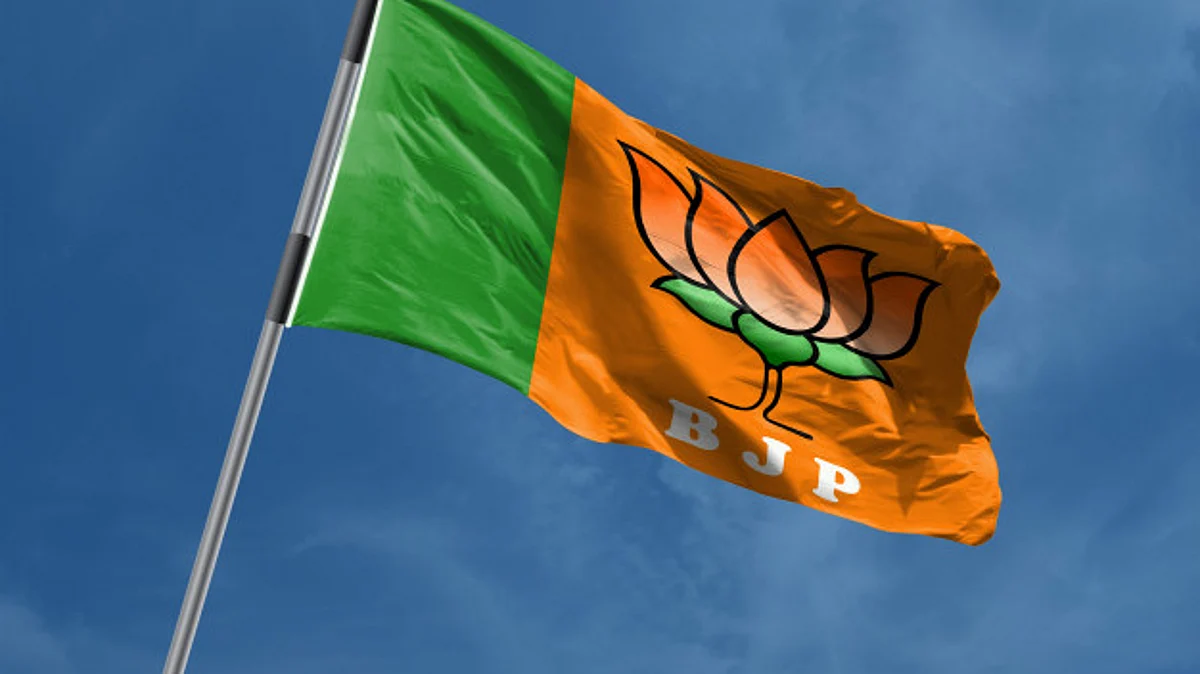 स्थानिक निवडणुका पुढे ढकला; भाजपची मागणी