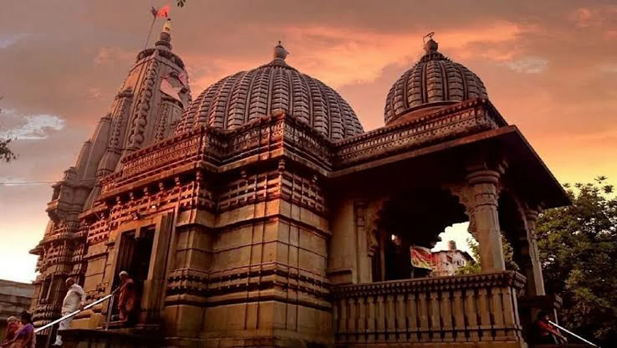 Video : पहिल्याच दिवशी काळाराम मंदिरात भाविकांची मोठी गर्दी