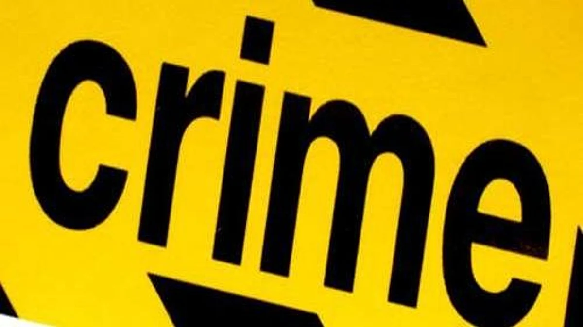 सहा जणांच्या टोळीचा चार ठिकाणी सशस्त्र धुमाकूळ