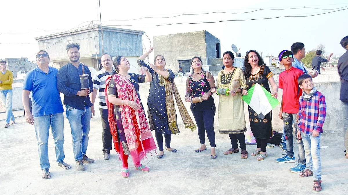 Spirits fly high amid curbs