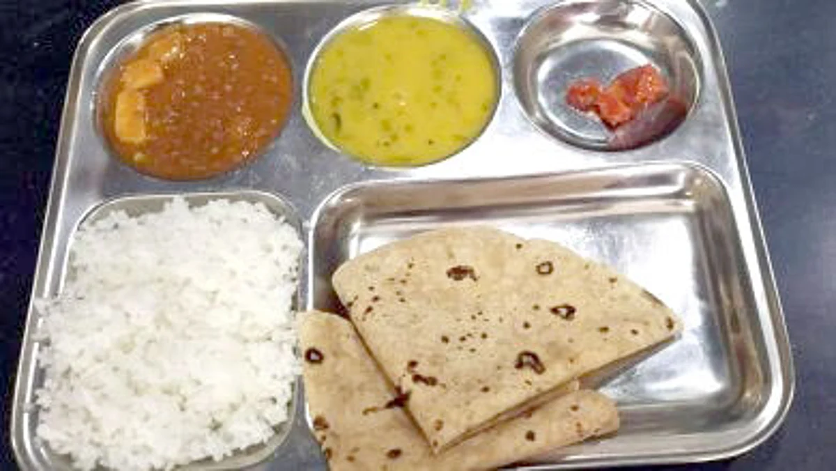 Good response to Shiv Bhojan thali