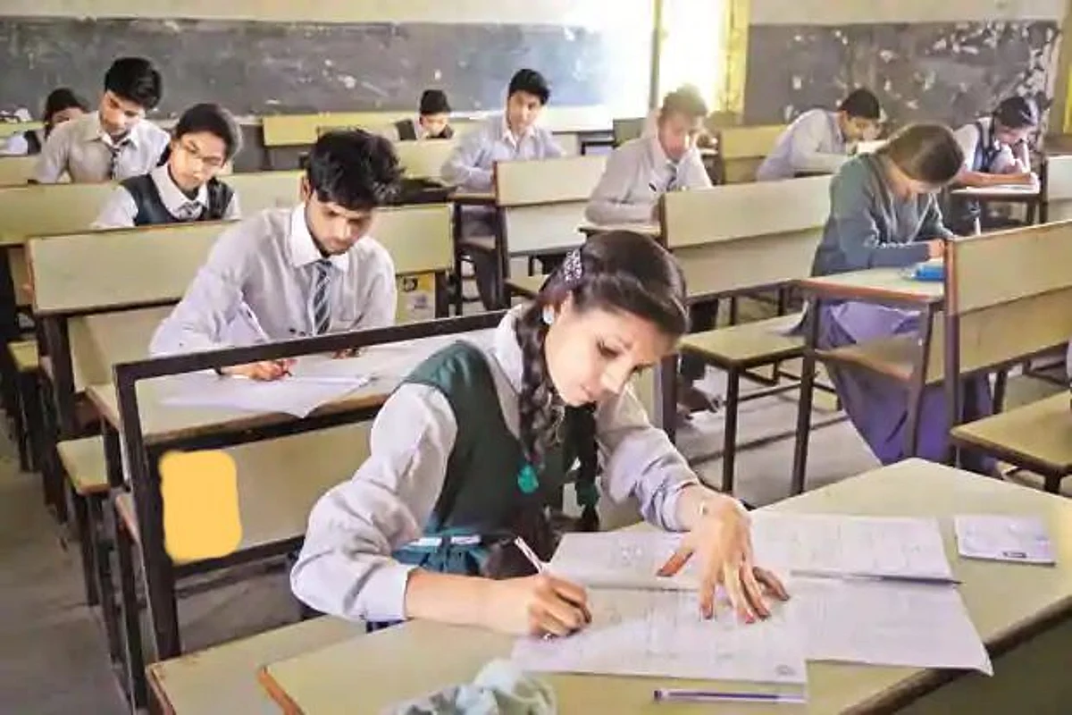 दहावी परीक्षा :याचिकाकर्त्यास ठार मारण्याची धमकी