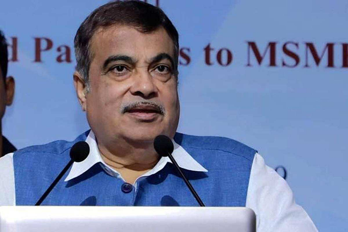 चार चाकी वाहनांसाठी नितीन गडकरींची मोठी घोषणा