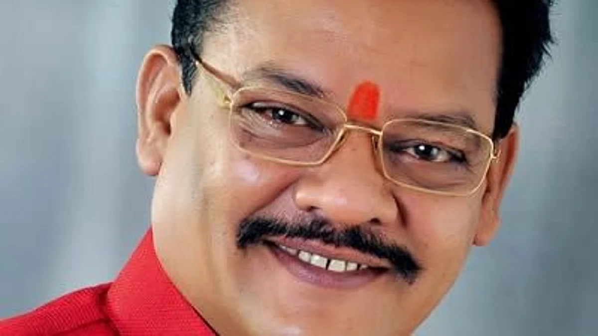 गर्दी जमवल्याने सत्ताधारी आमदाराविरुद्ध गुन्हा