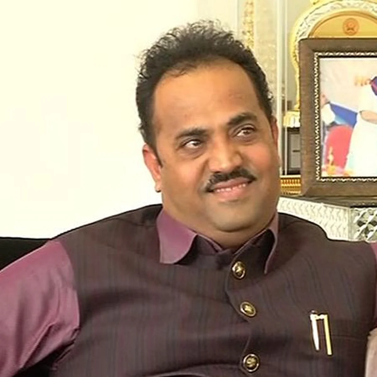 माजी खासदार संजय काकडे यांना अटक आणि सुटका