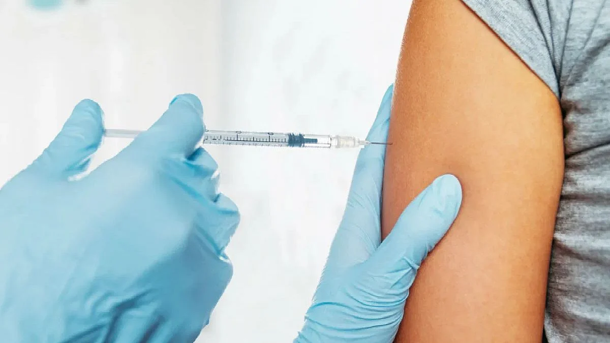 COVID-19 Vaccination : १८ ते ४४ वयोगटाला ऑनलाईन नोंदणी न करताही मिळणार करोना लस