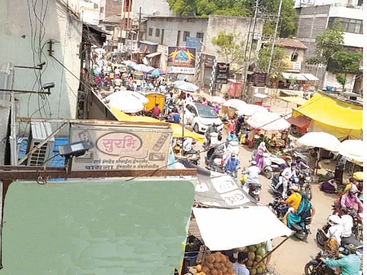 विकेंड लॉकडाऊननंतर नगरकर रस्त्यावर !