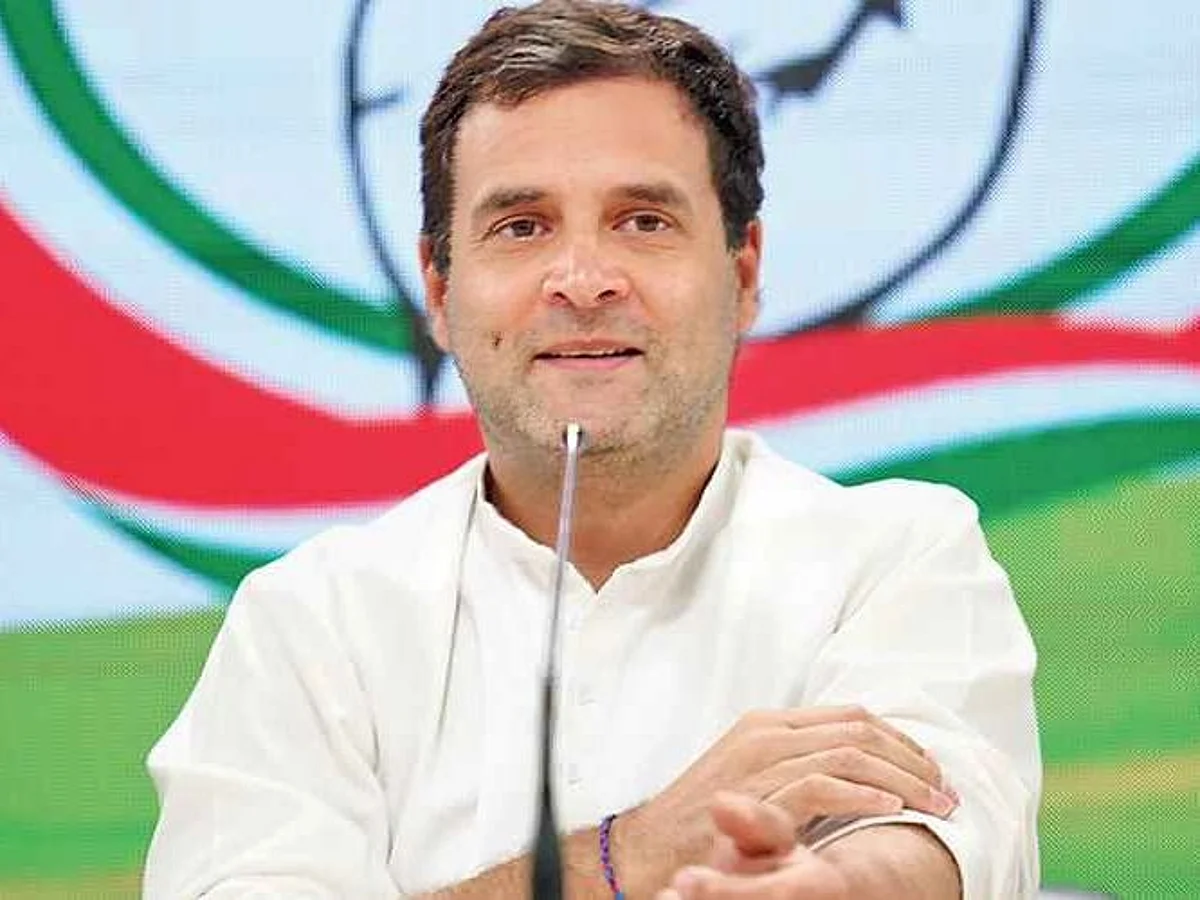 रवी रेषेमुळे राहुल यांना मान, सन्मान व कीर्ती !